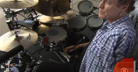 Def Leppard drummer recovering from attack outside hotel